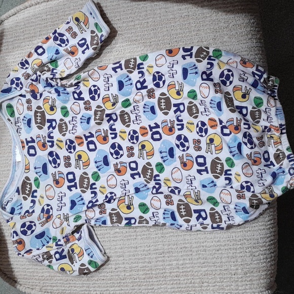 Gerber Baby Boy Sporty Sleepsack 0-6 Months - Picture 2 of 3
